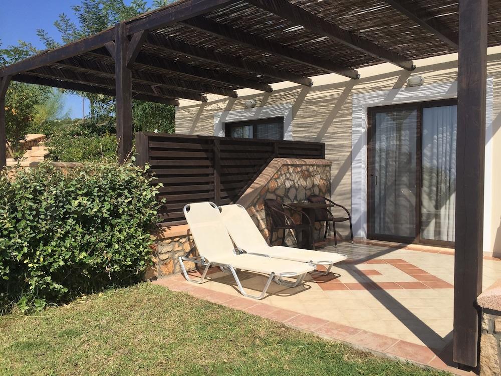 Al Mare Villas 키오타리 외부 사진